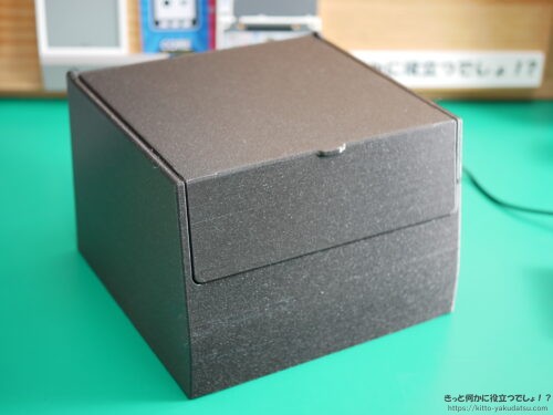 PS5の純正DualSense 充電スタンド用ケース外観_1